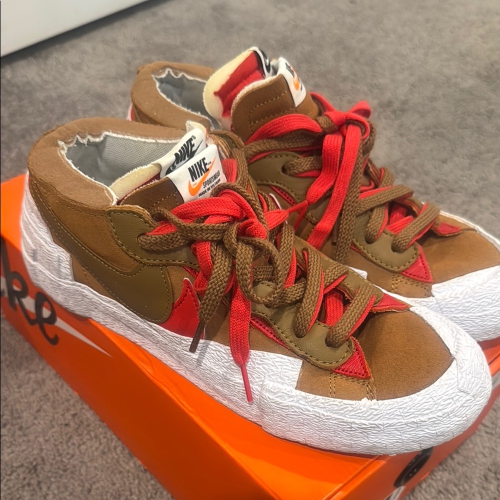 Blazer Low x sacai